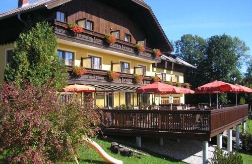 Eugendorf House | Hotel-Pension Schwaighofen