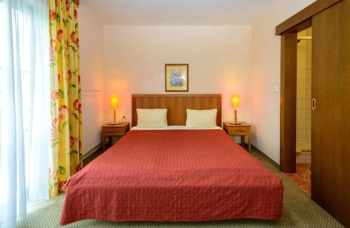 Eugendorf House | Hotel-Pension Schwaighofen