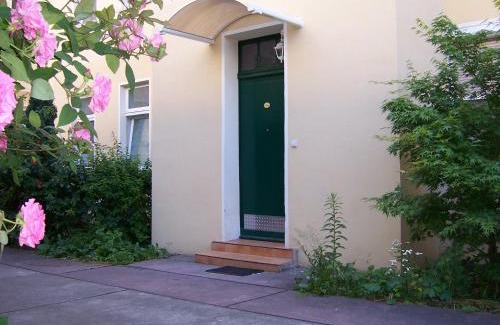 Weissensee House | Hotel Pension Streuhof Berlin