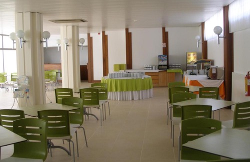 Vila Baleira Hotel | Hotel Praia Dourada