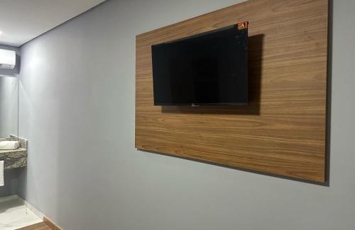 Capitao Eduardo Hotel | Hotel Premier