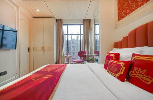 Amritsar Hotel | Hotel Red Martin 2 min walk from Golden Temple