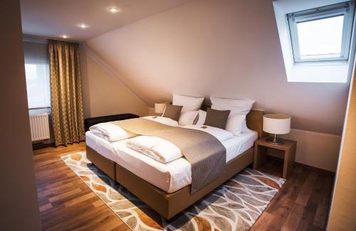 Neustadt an der Aisch Hotel | Hotel & Restaurant Rizzelli Superior