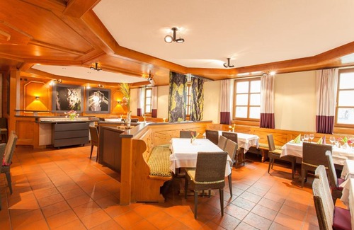 Weisendorf Hotel | Hotel Restaurant Jägerhof