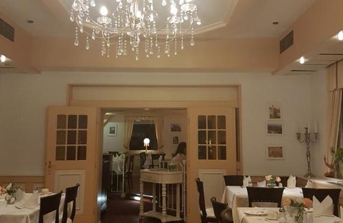Dormagen Hotel | Hotel Restaurant Knechtstedener Hof