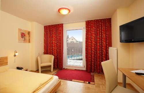 Braeunlingen Hotel | Hotel Restaurant Lindenhof