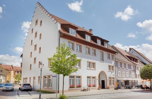 Braeunlingen Hotel | Hotel Restaurant Lindenhof