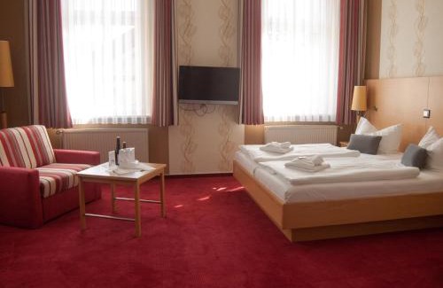 Kyritz Hotel | Hotel & Restaurant Waldschlösschen