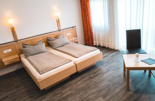 Kuedinghoven Hotel | Hotel Restaurant Zur Post