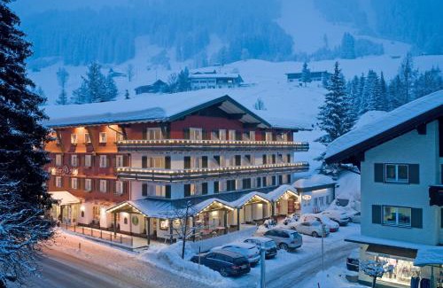 Riezlern Hotel | Hotel Riezler Hof