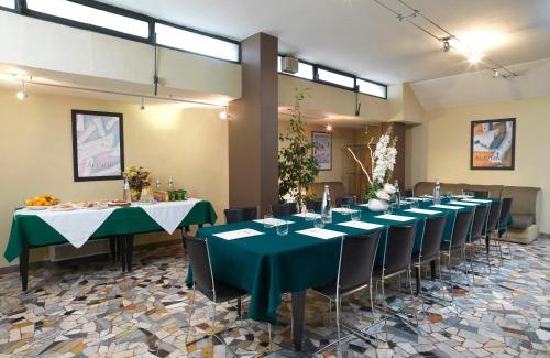 Poggibonsi Hotel | Hotel Ristorante Alcide