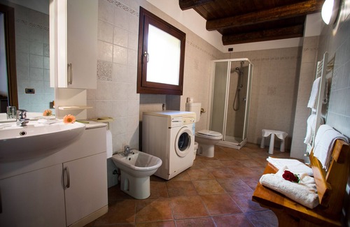 Rocchetta Nervina Hotel | Hotel Ristorante Lago Bin