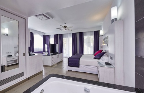 Playacar Resort | Hotel Riu Palace Mexico - All Inclusive