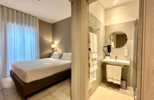 Giovinazzo Hotel | Hotel Riva Del Sole