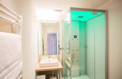 Kommerscheidt Hotel | Hotel Roeb