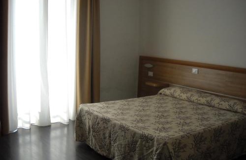 Marinella di Sarzana Hotel | Hotel Rondine