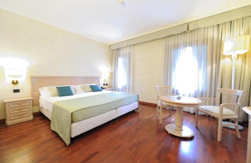 Soave Hotel | Hotel Roxy Plaza