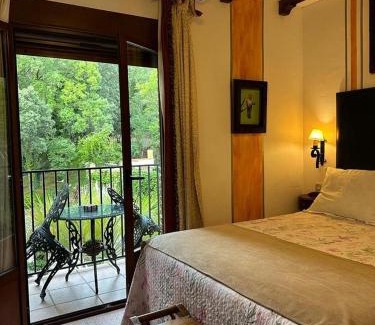 La Iruela Hotel | Hotel Rural Convento Santa Maria de la Sierra