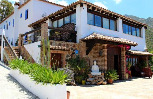 Istan Hotel | Hotel Rural Los Jarales