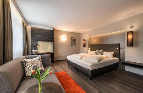 Am Waldfriedhof Hotel | Hotel Säntis