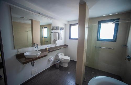 San Antonio Hotel | Hotel San Antonio Gate