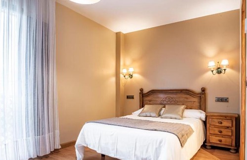 Cangas de Onis Hotel | Hotel Santa Cruz
