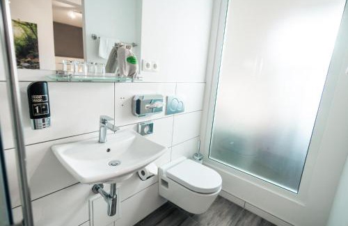 Muehlacker House | Hotel Scharfes Eck