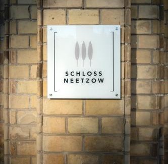 Neetzow Hotel | Hotel Schloss Neetzow