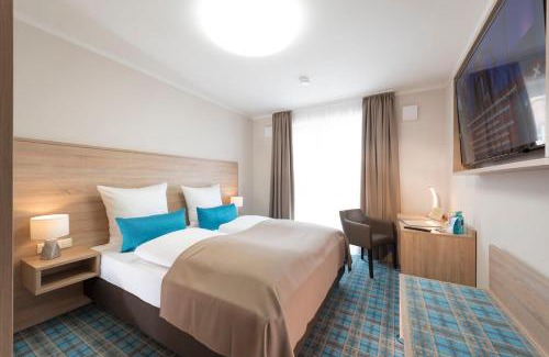 Jever Hotel | Hotel Schwarzer Adler Jever