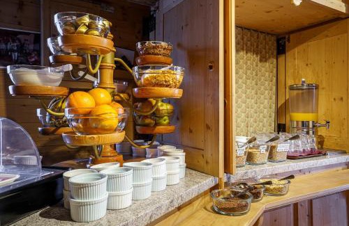 Klosters Dorf Hotel | Hotel Silvapina