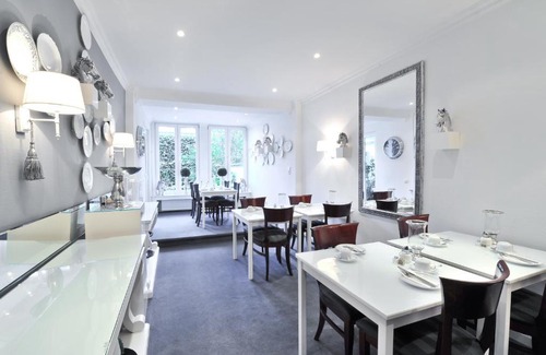 Stadtmitte Hotel | Hotel Sir & Lady Astor