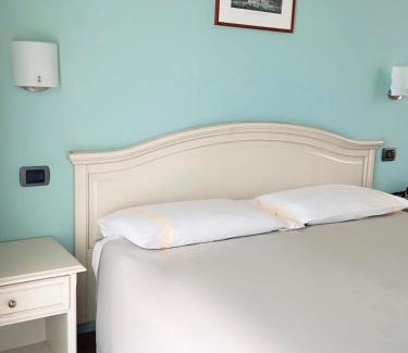 Santa Maria - Rezzonico Hotel | Hotel Sole