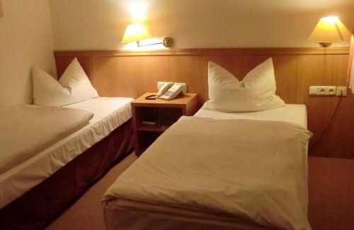 Luegde Hotel | Hotel Sonnenhof