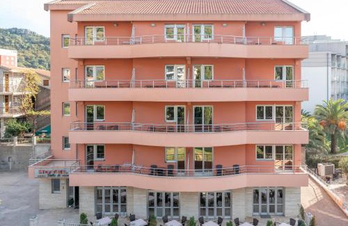 Becici Hotel | Hotel Stella di Mare