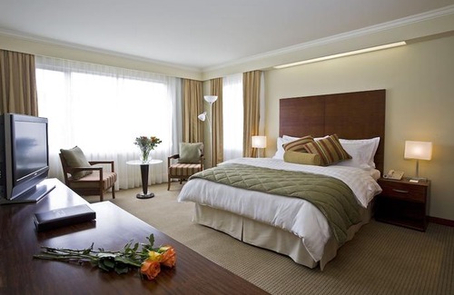 Guapulo Hotel | Hotel Stubel Suites & Cafe