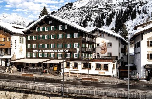 Lech am Arlberg Hotel | Hotel Tannbergerhof im Zentrum von Lech