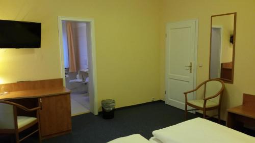 Ebeleben House | Hotel Thüringer Hof