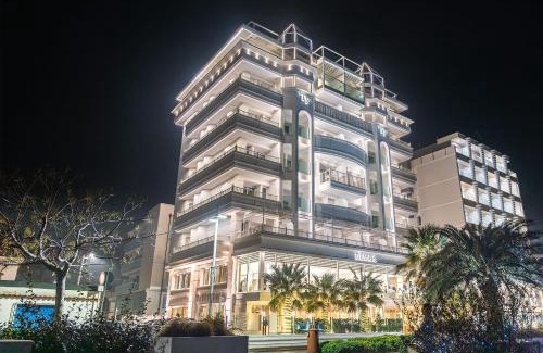 Alba Hotel | Hotel Tiffany's
