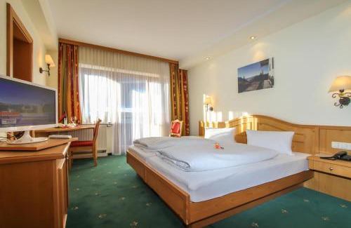 Waidring Hotel | Hotel Tiroler Adler - bed and breakfast