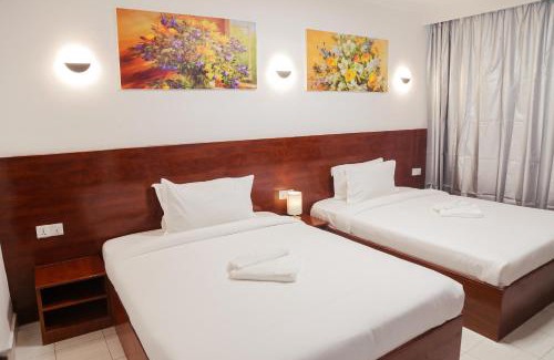 Oyster Bay Hotel | Hotel Totara