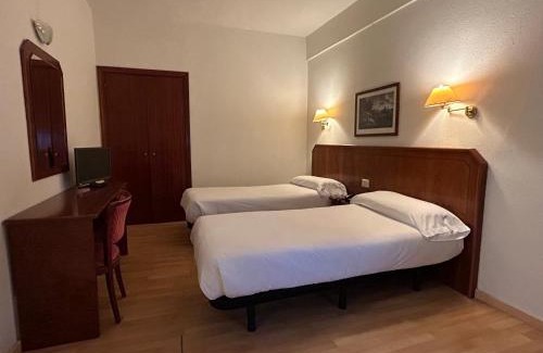 Eibar Hotel | Hotel Unzaga Plaza