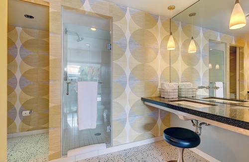 Arts District Resort | Hotel Valley Ho
