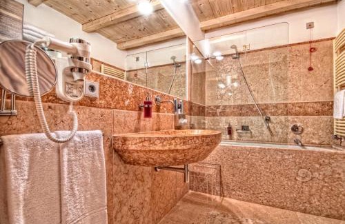 Dossobuono Hotel | Hotel Veronesi La Torre