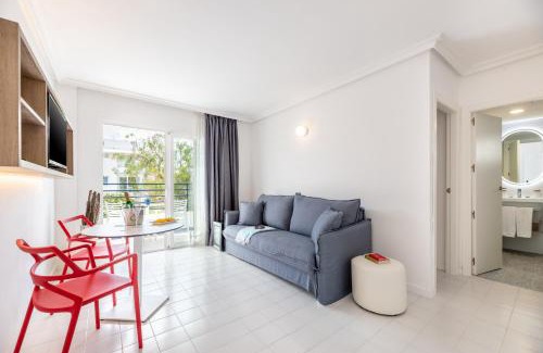Sant Jordi de Ses Salines Hotel | Hotel Vibra Isola - Adults only