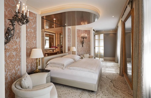 Graggenau Hotel | Hotel Vier Jahreszeiten Kempinski München