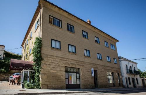 Ayerbe Hotel | Hotel Villa de Ayerbe