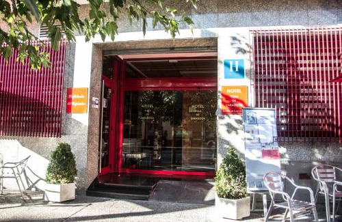 Casetas Hotel | Hotel Villa de Zaragoza