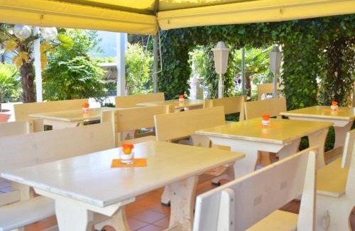 Mazzorno Sinistro Hotel | Hotel Villa Ginevra
