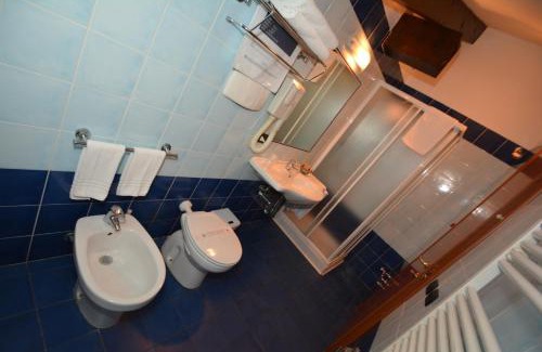 San Secondo di Pinerolo Hotel | Hotel Villa Glicini