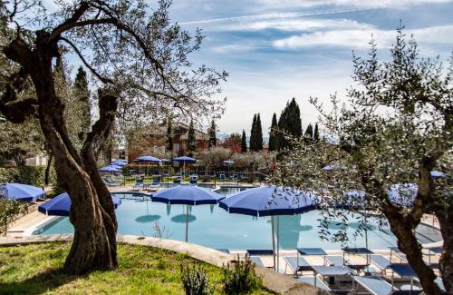 Passignano sul Trasimeno Hotel | Hotel Villa Paradiso